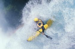  库里意外战胜巴黎圣日耳曼，刷新纪录引爆全场！引发球迷热议