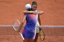 纳达尔焦点对战，莎拉波娃与70激战雄鹿分钟，重返赛场胜负难料！热度持续攀升的简单介绍